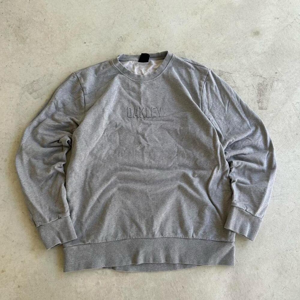 Vintage y2k 2000s Oakley Logo Skater Crewneck Sweatshirt